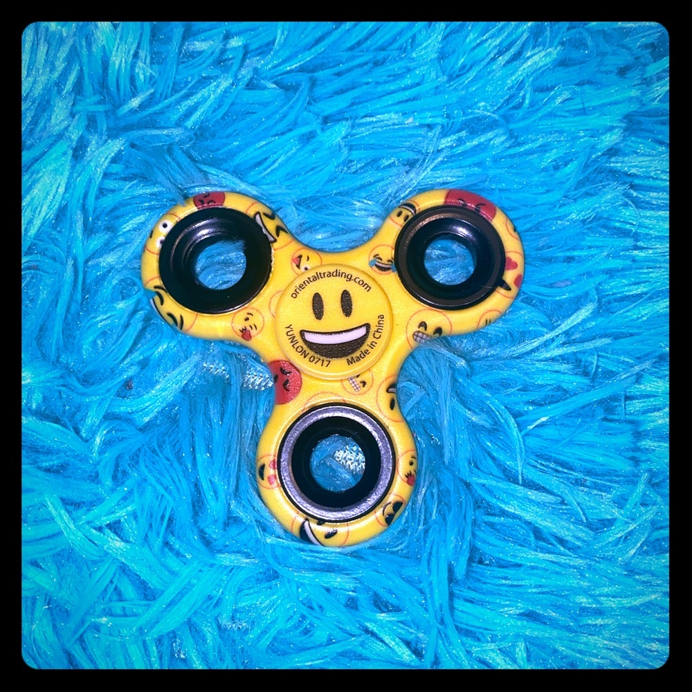 Emoji fidget spinner